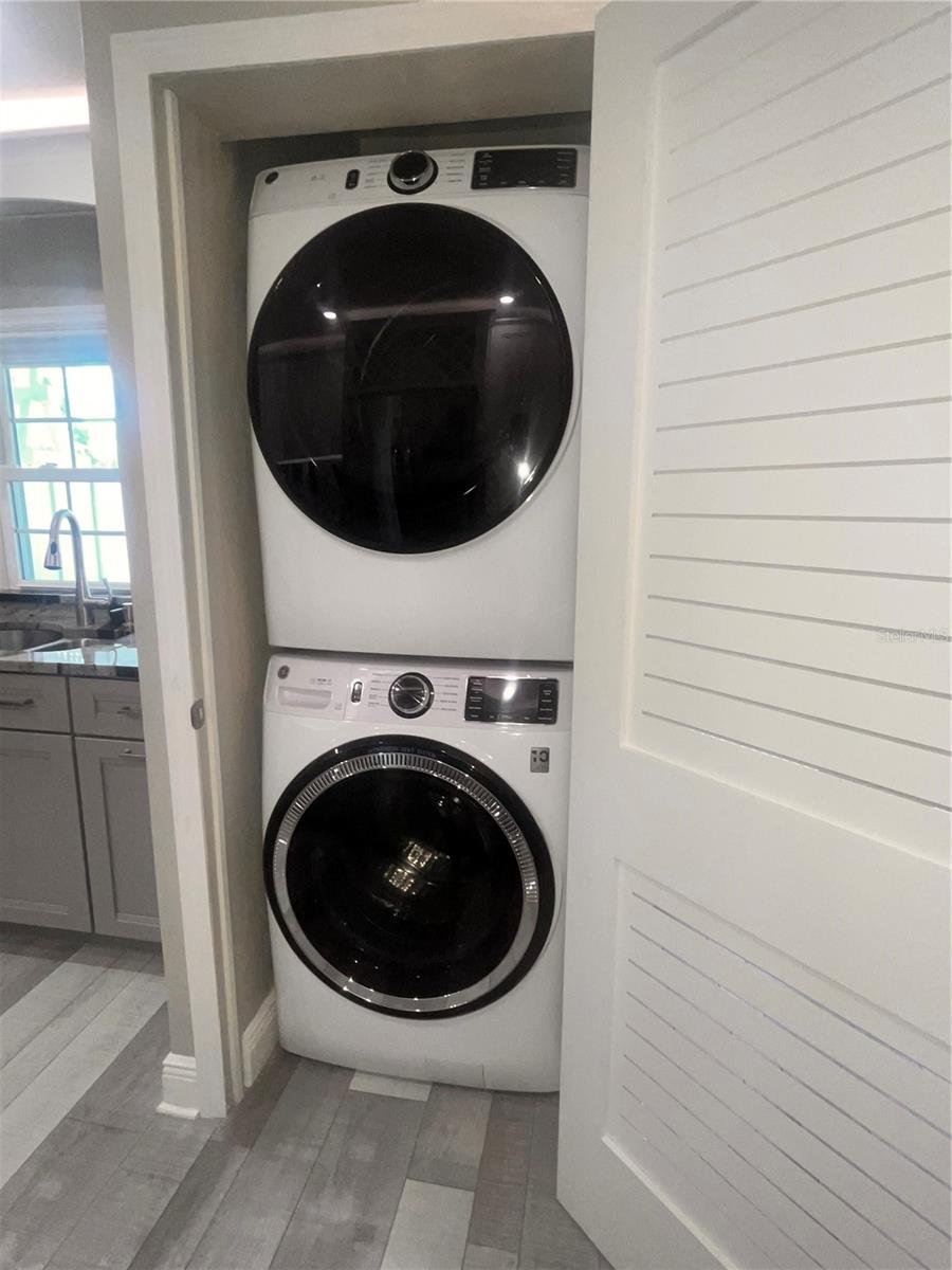 WATERSIDE AT COQUINA KEY SOUTH - Residential