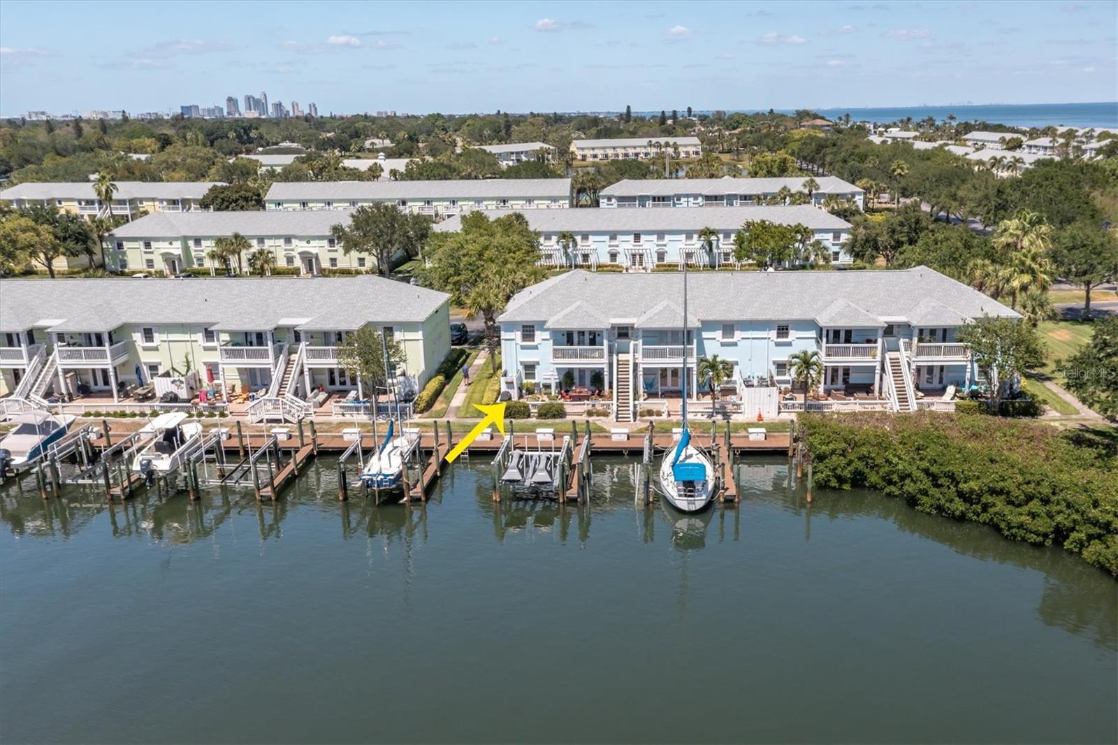 WATERSIDE AT COQUINA KEY SOUTH - Residential