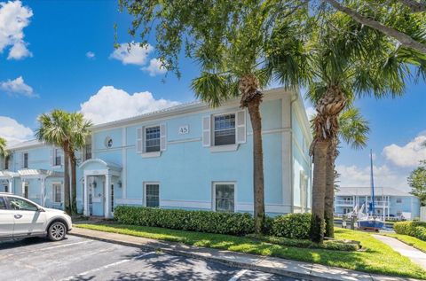 Photo of 5075 Starfish Drive SE #B, St Petersburg, FL 33705 (MLS # TB8490992)