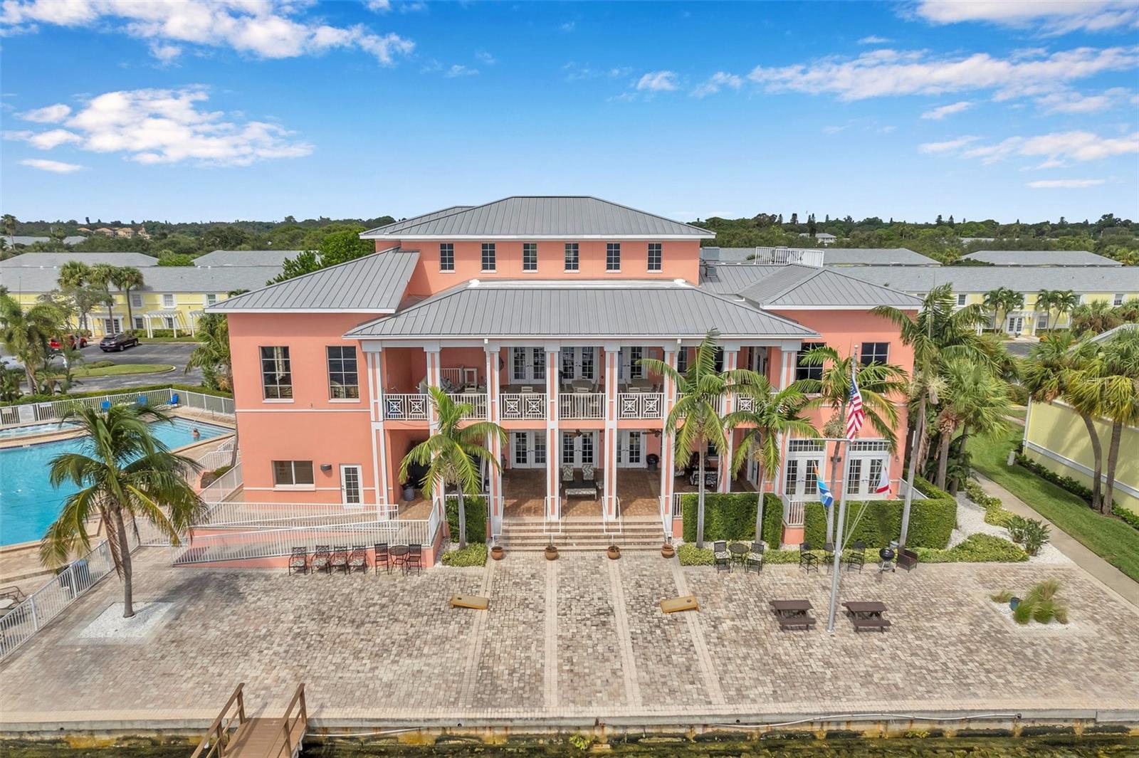 WATERSIDE AT COQUINA KEY SOUTH - Residential