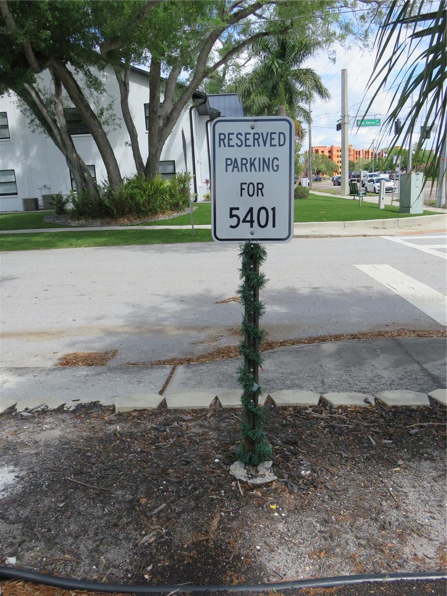 SWEETWATER TWNHM CONDO PH3 - Residential