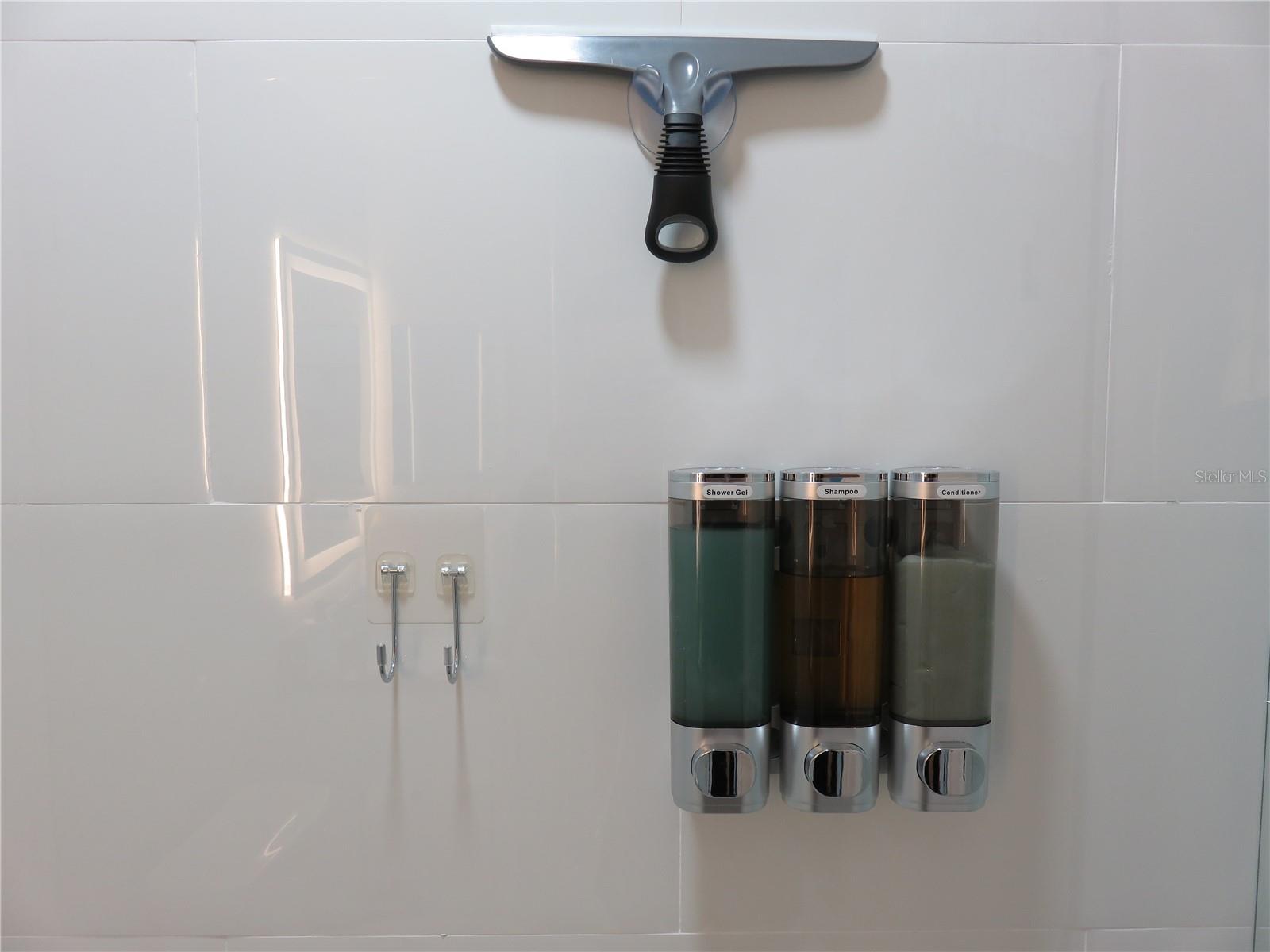 SWEETWATER TWNHM CONDO PH3 - Residential