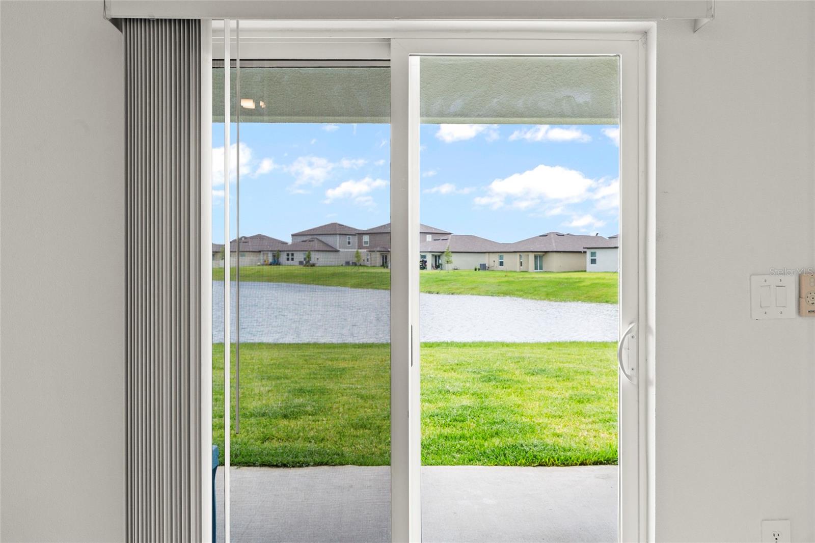 PROSPERITY LAKES - Residential