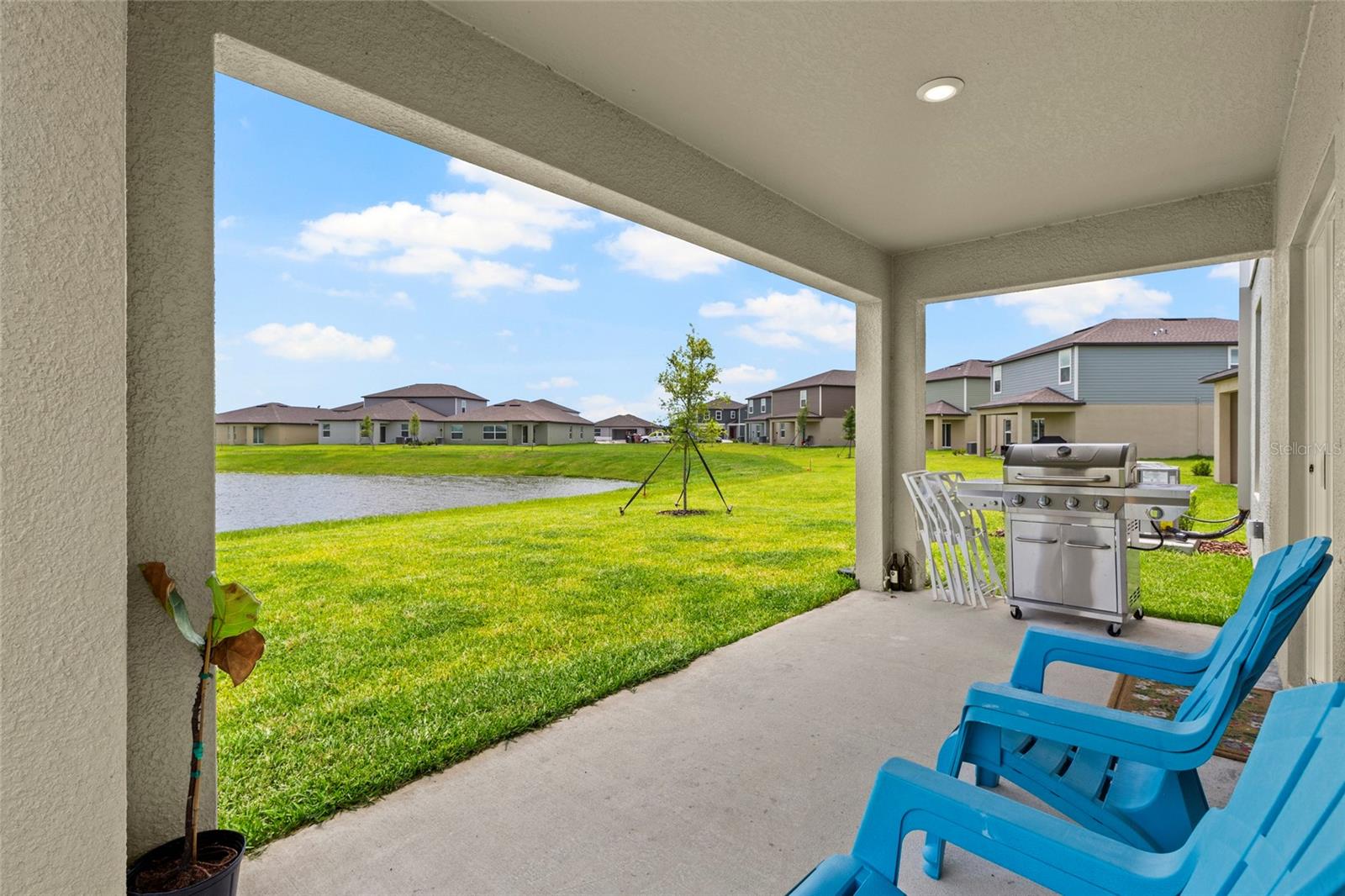 PROSPERITY LAKES - Residential