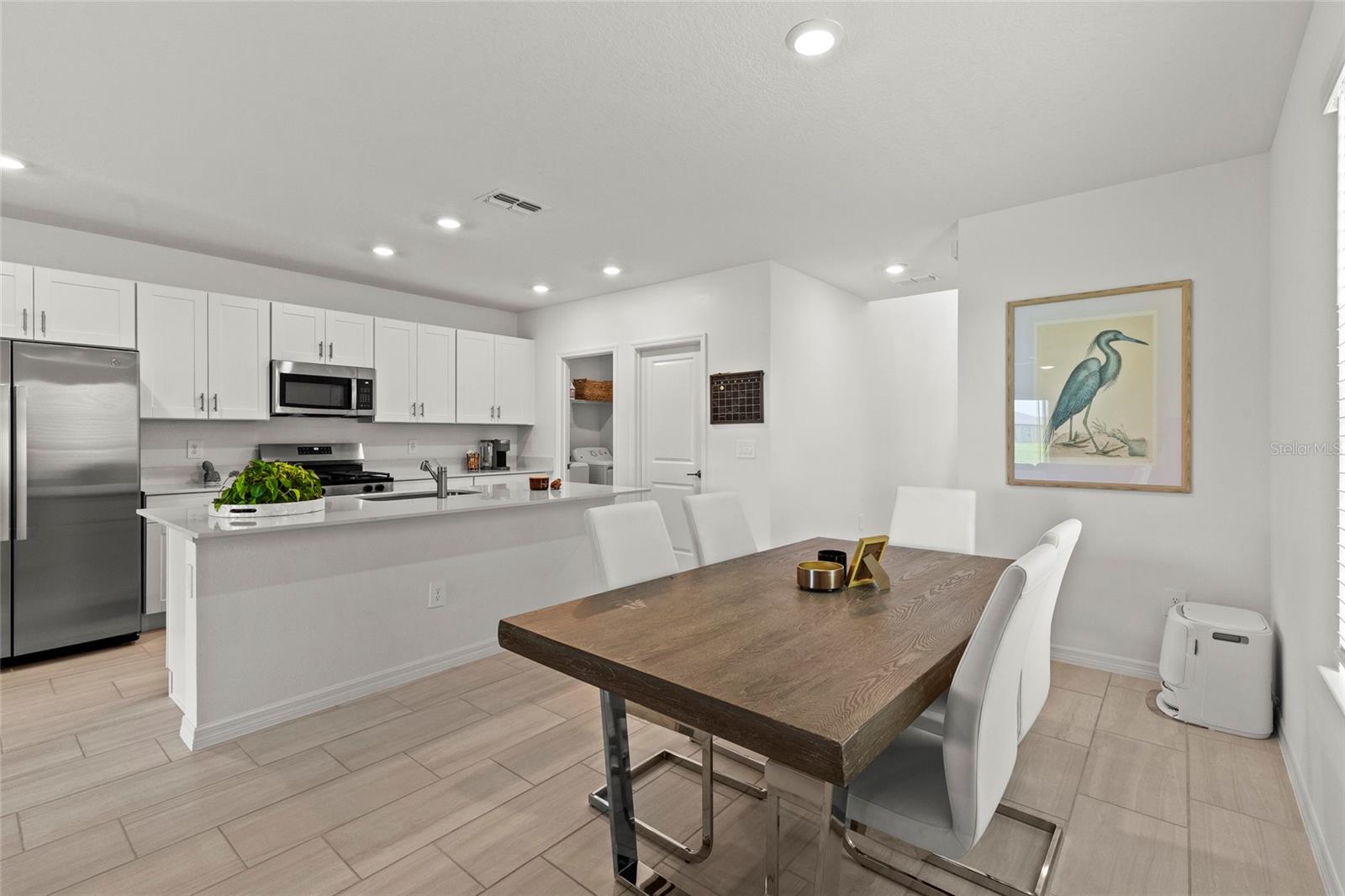 PROSPERITY LAKES - Residential