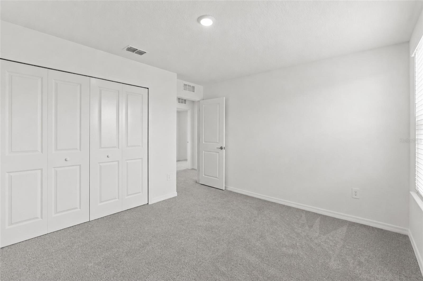 PROSPERITY LAKES - Residential