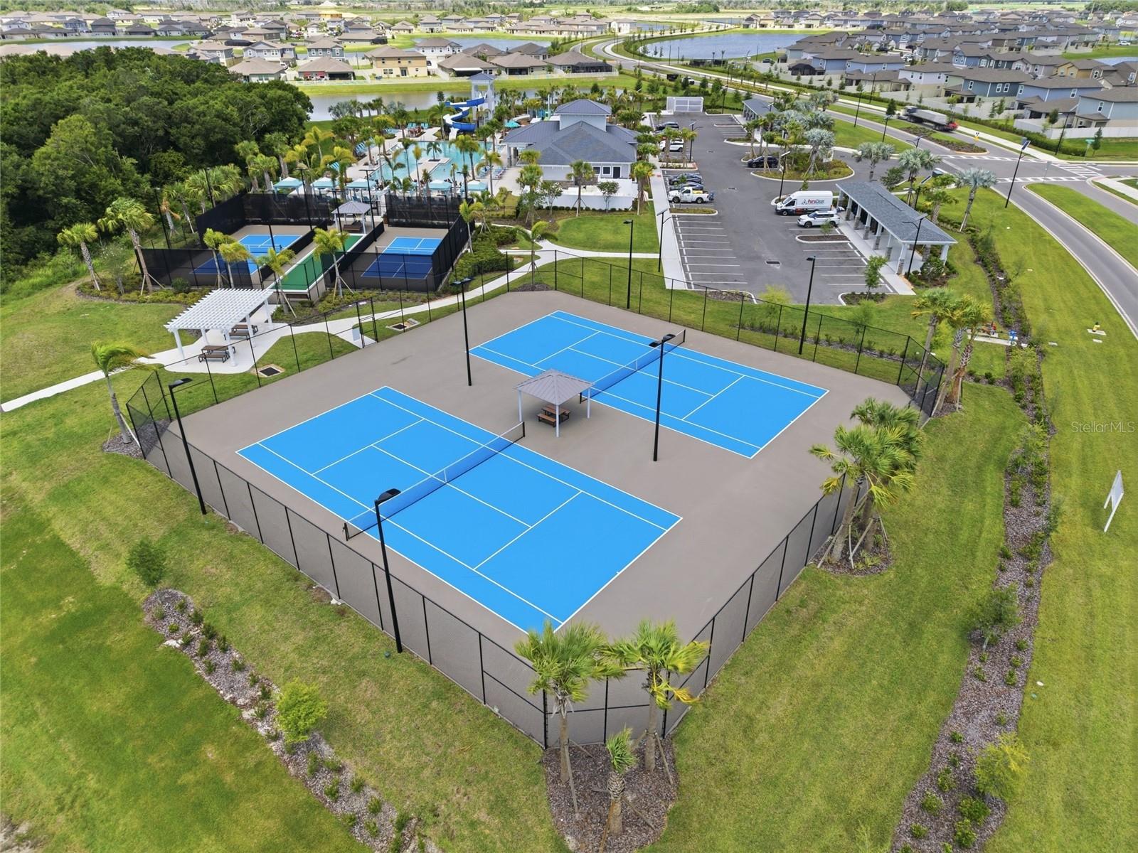 PROSPERITY LAKES - Residential