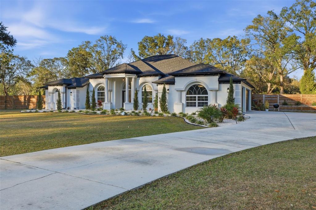 Photo of 28233 Sonny Drive, Wesley Chapel, FL 33544 (MLS # TB8465749)
