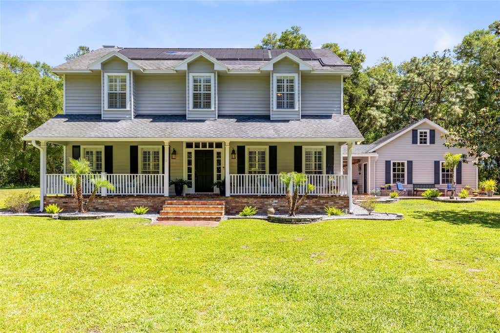 Photo of 5787 N Apopka Vineland Road, Orlando, FL 32818 (MLS # O6415682)