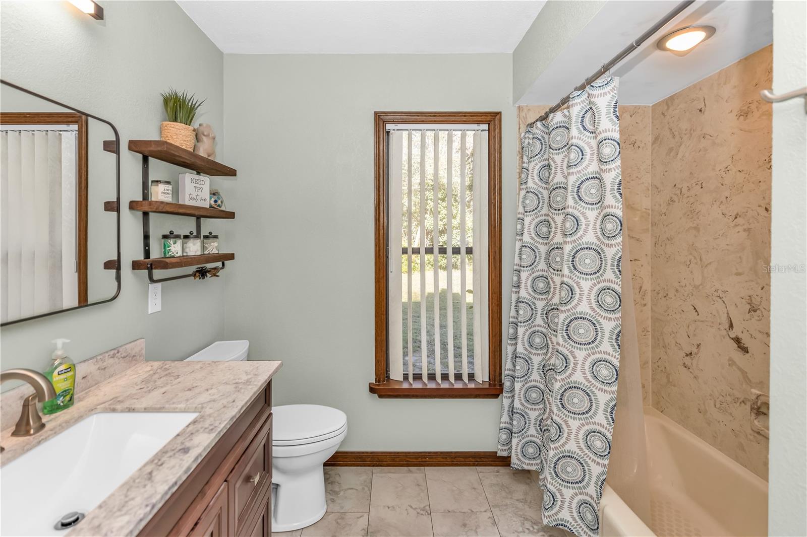 DELTONA LAKES UNIT 11 - Residential