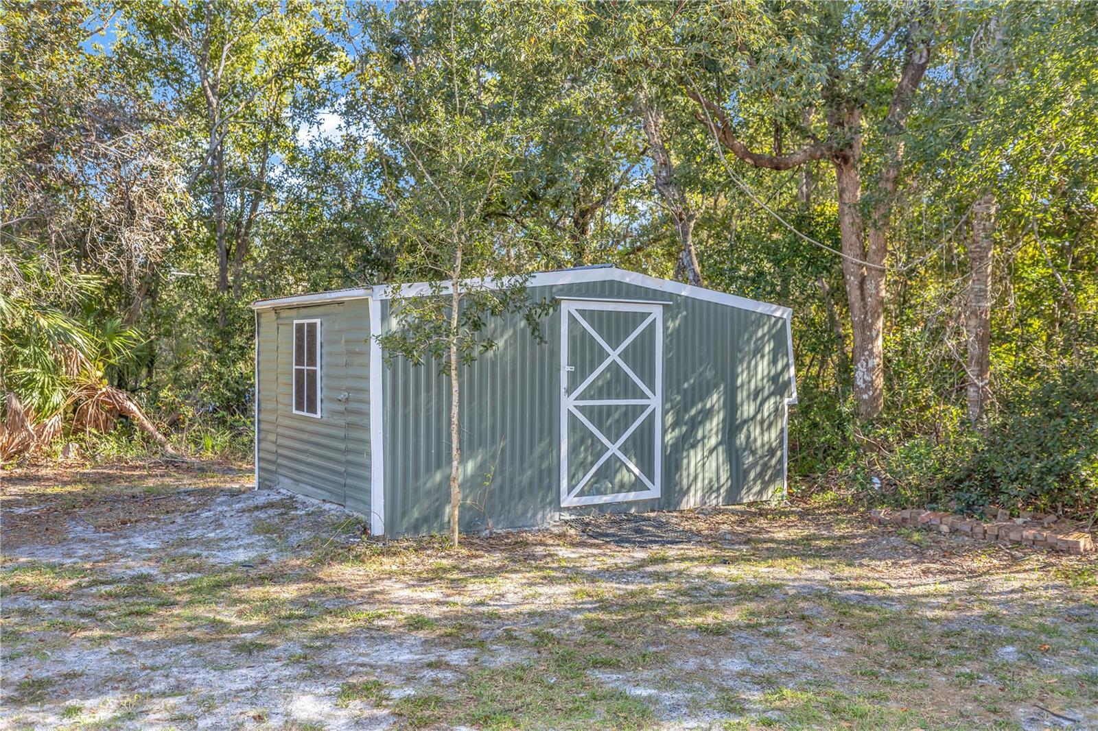 DELTONA LAKES UNIT 11 - Residential