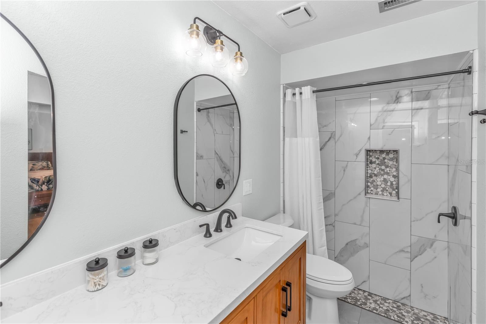 DELTONA LAKES UNIT 11 - Residential