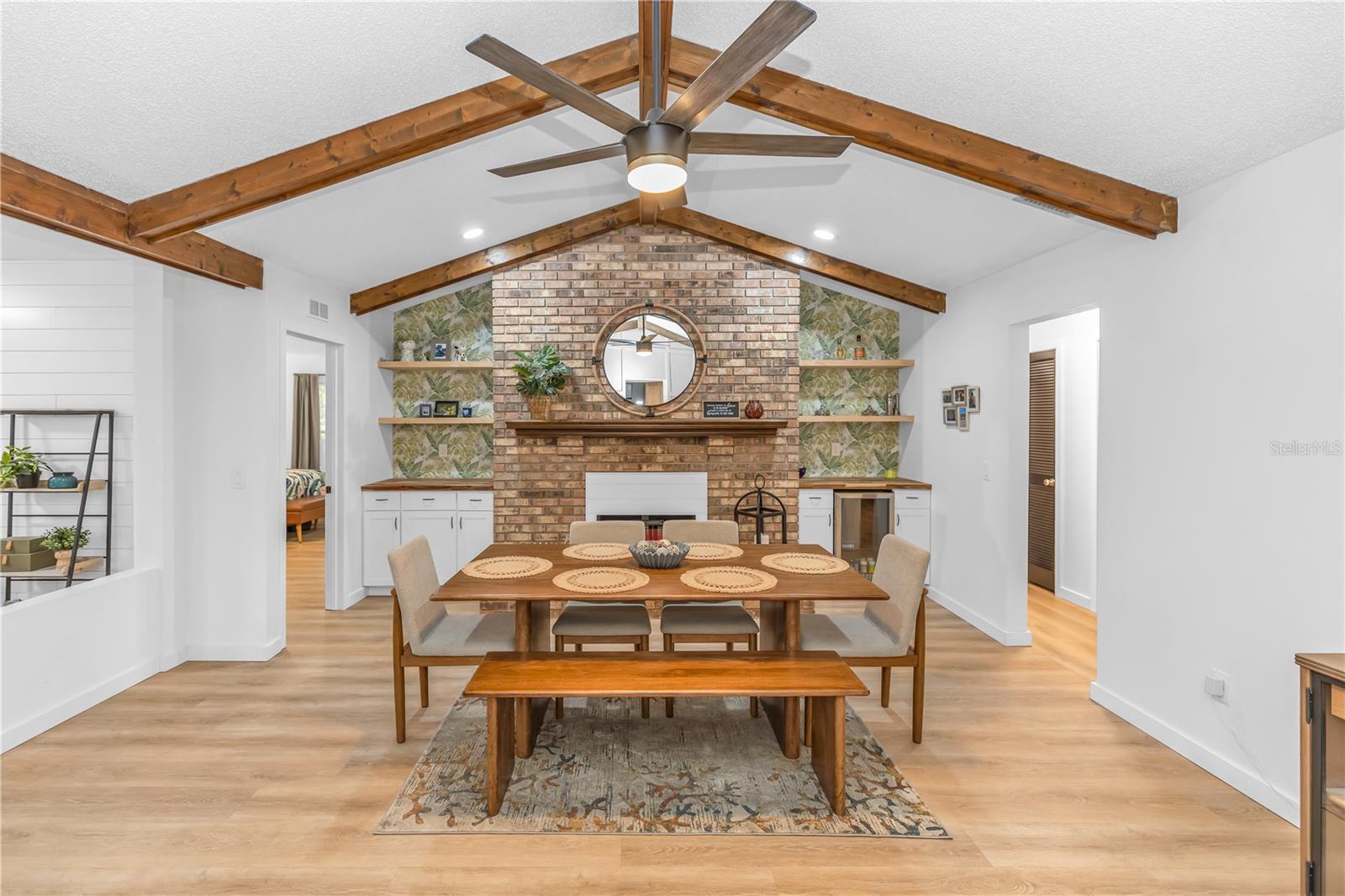 DELTONA LAKES UNIT 11 - Residential