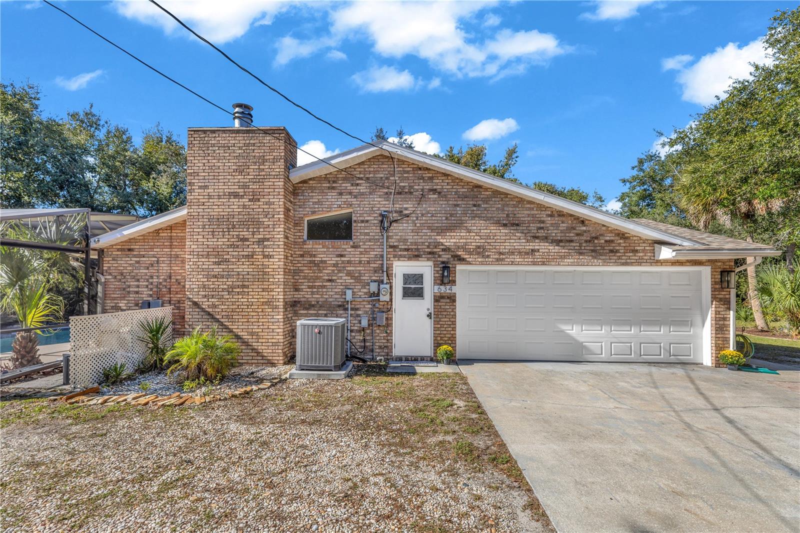 DELTONA LAKES UNIT 11 - Residential