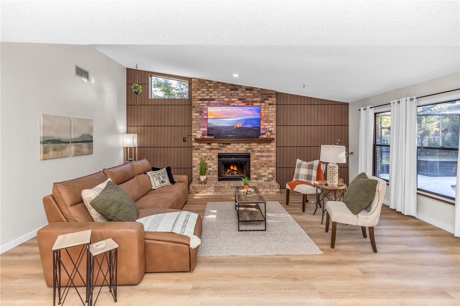 DELTONA LAKES UNIT 11 - Residential