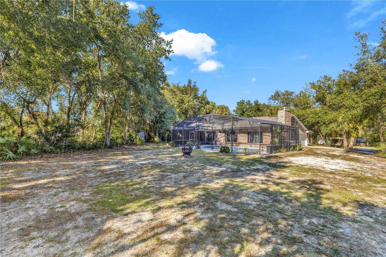 DELTONA LAKES UNIT 11 - Residential