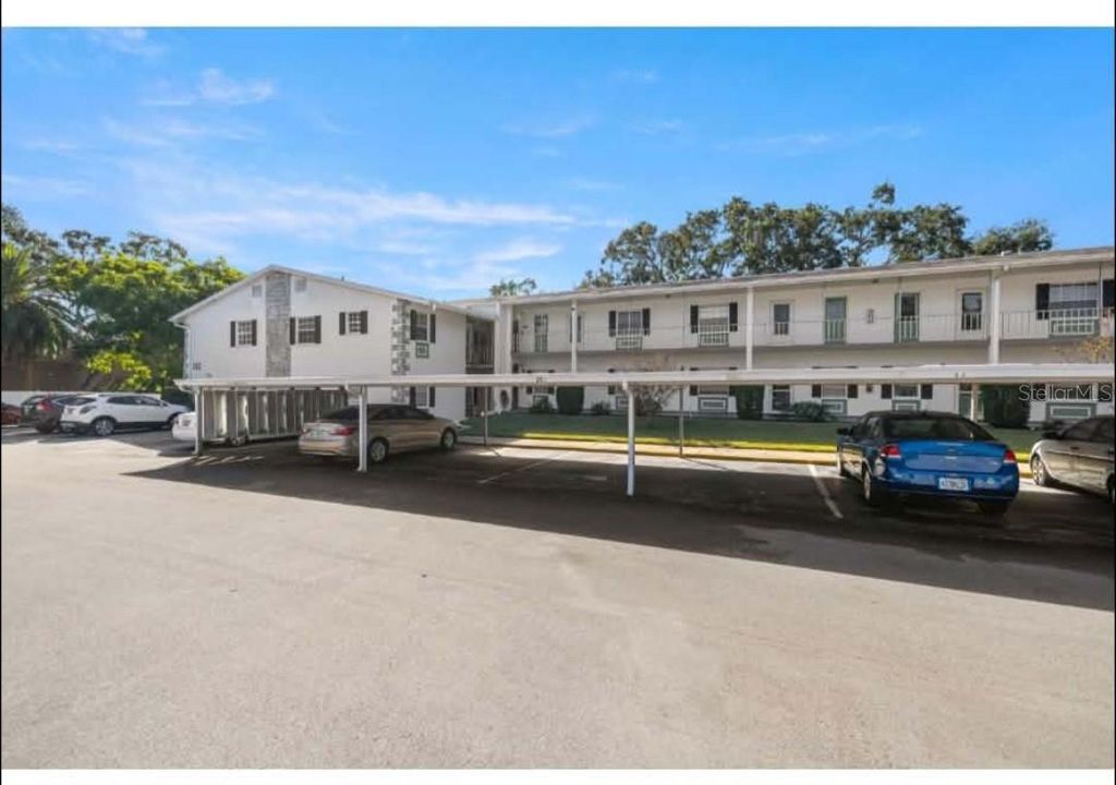 Photo of 200 Glennes Lane #103, Dunedin, FL 34698 (MLS # TB8511494)