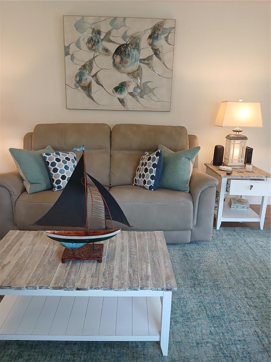 200 GLENNES LANE 103
