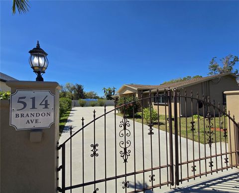 514 BRANDON AVENUE CLEARWATER FL 33765
