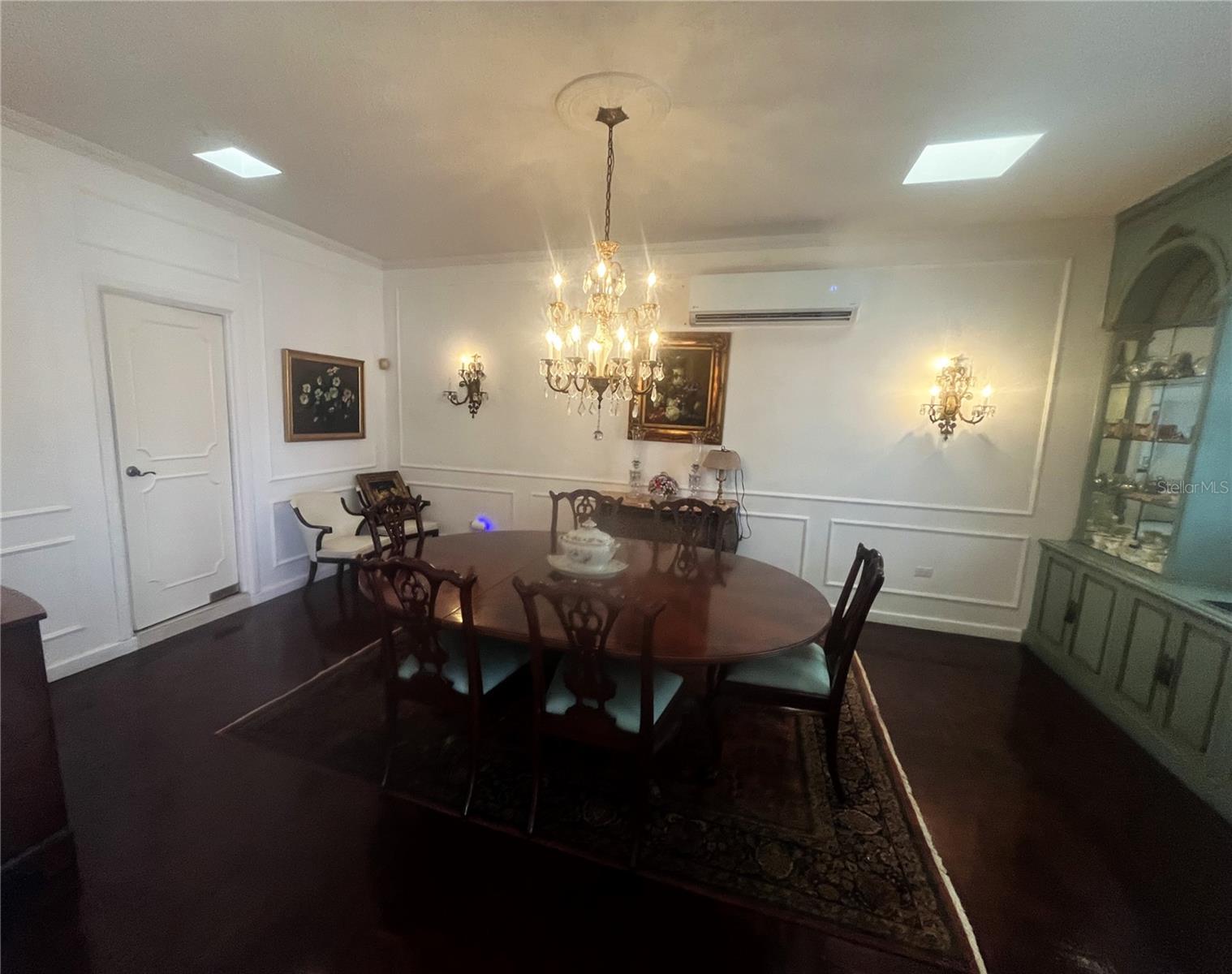 GARDEN HILLS - Residential