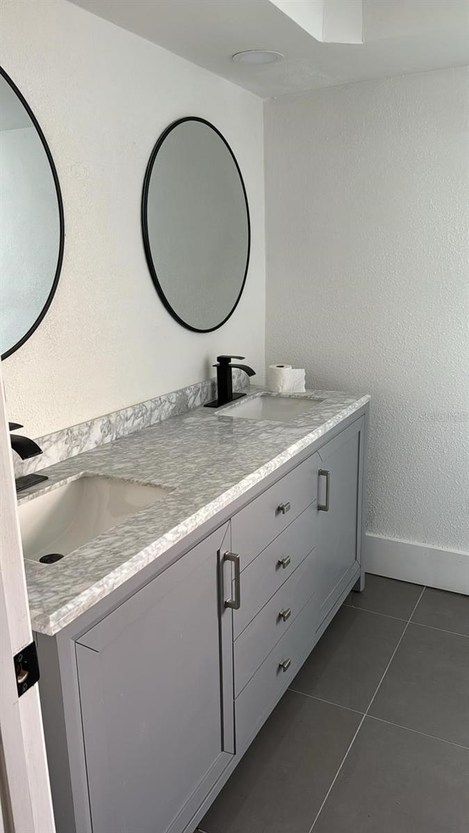 HOLIDAY LAKE ESTATES - Residential