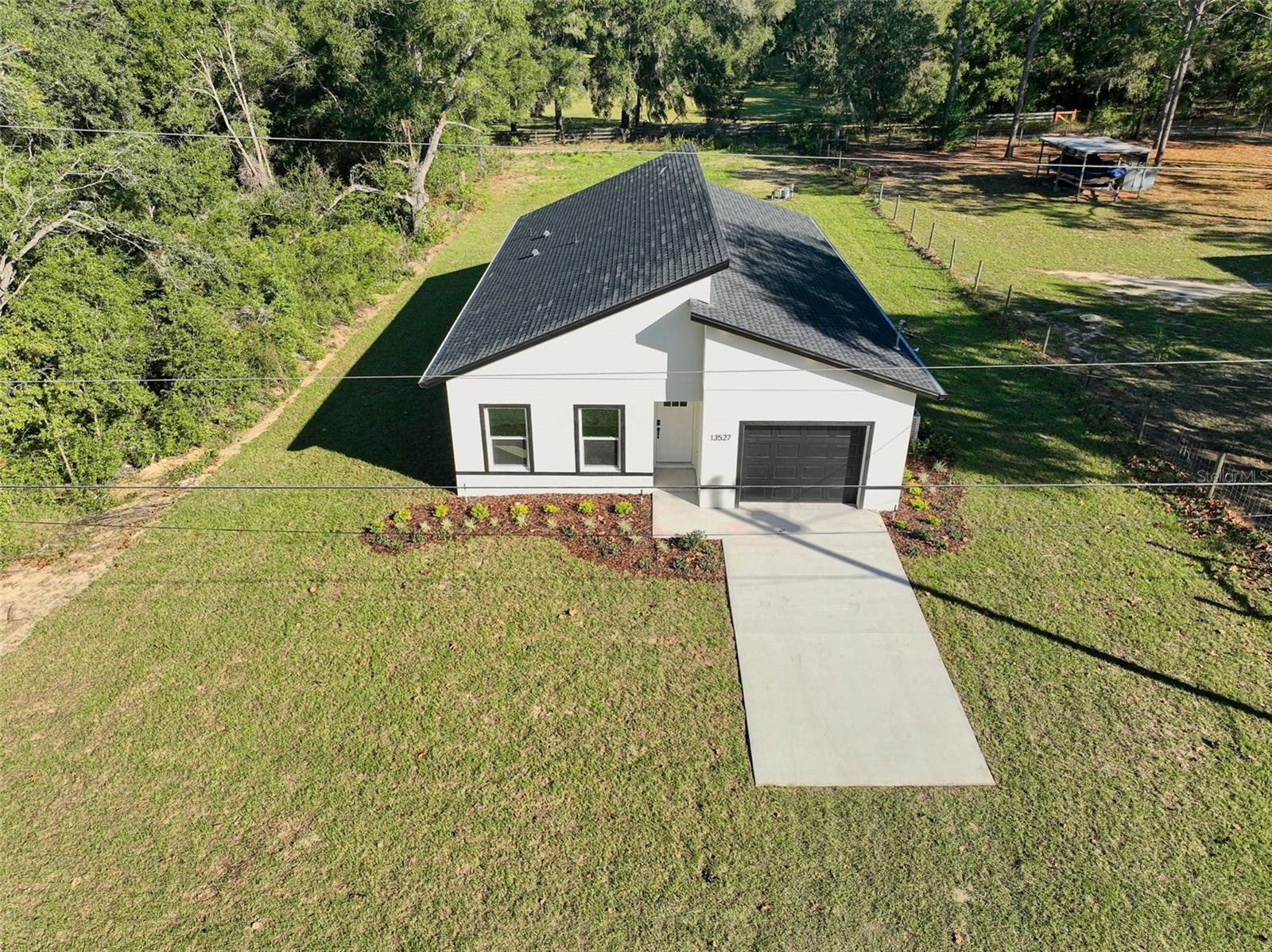 ROLLING RANCH ESTATE - Residential