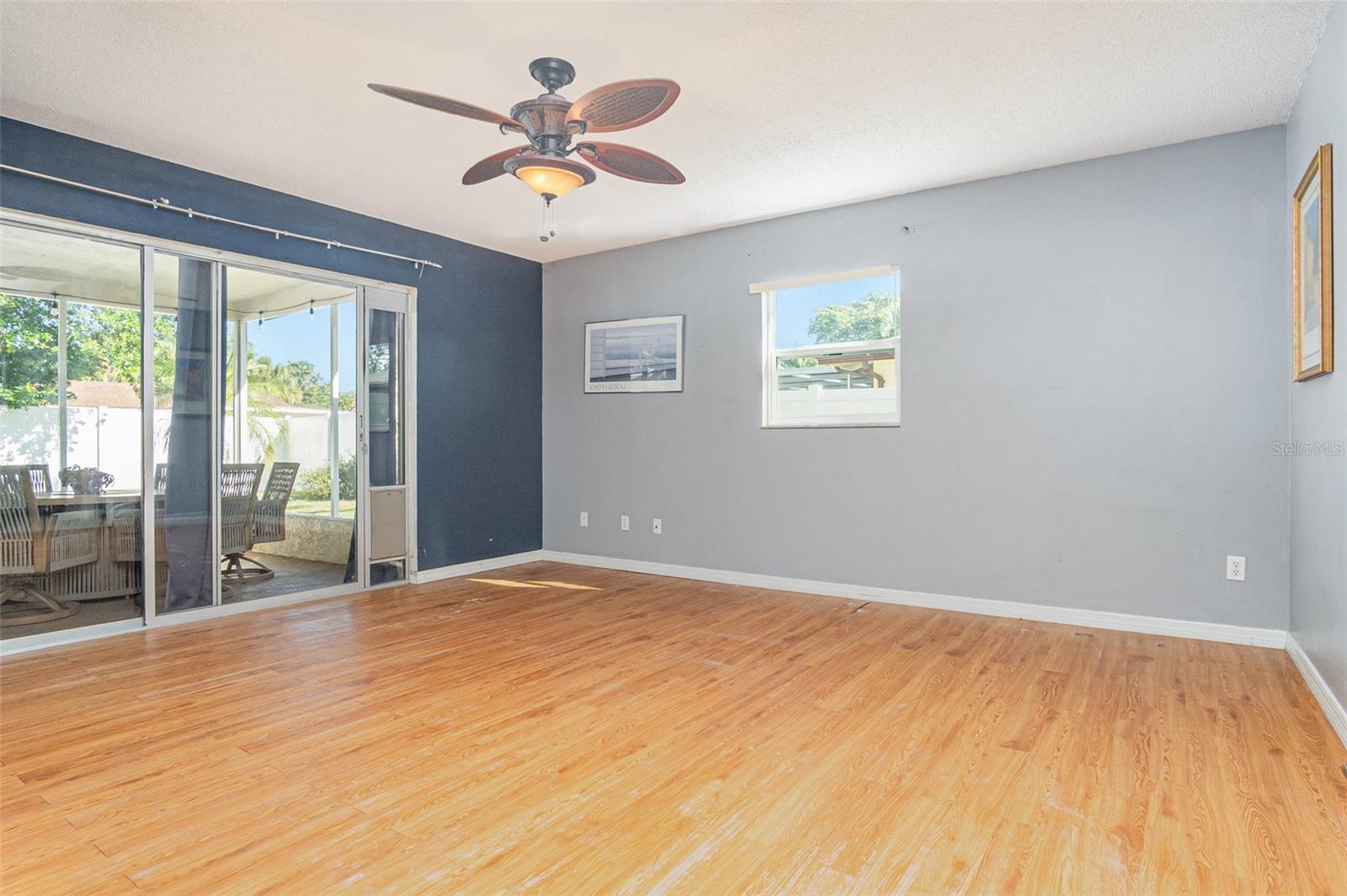 PALM HARBOR CENTER PH 01 - Residential