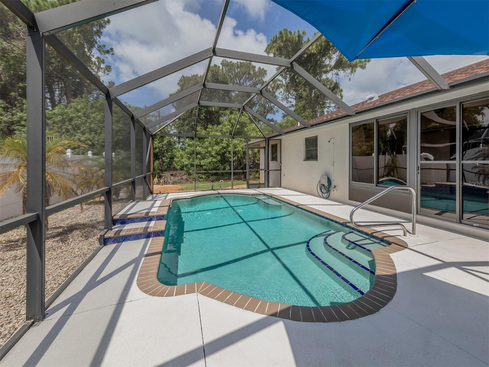 SOUTH VENICE - Residential Lease