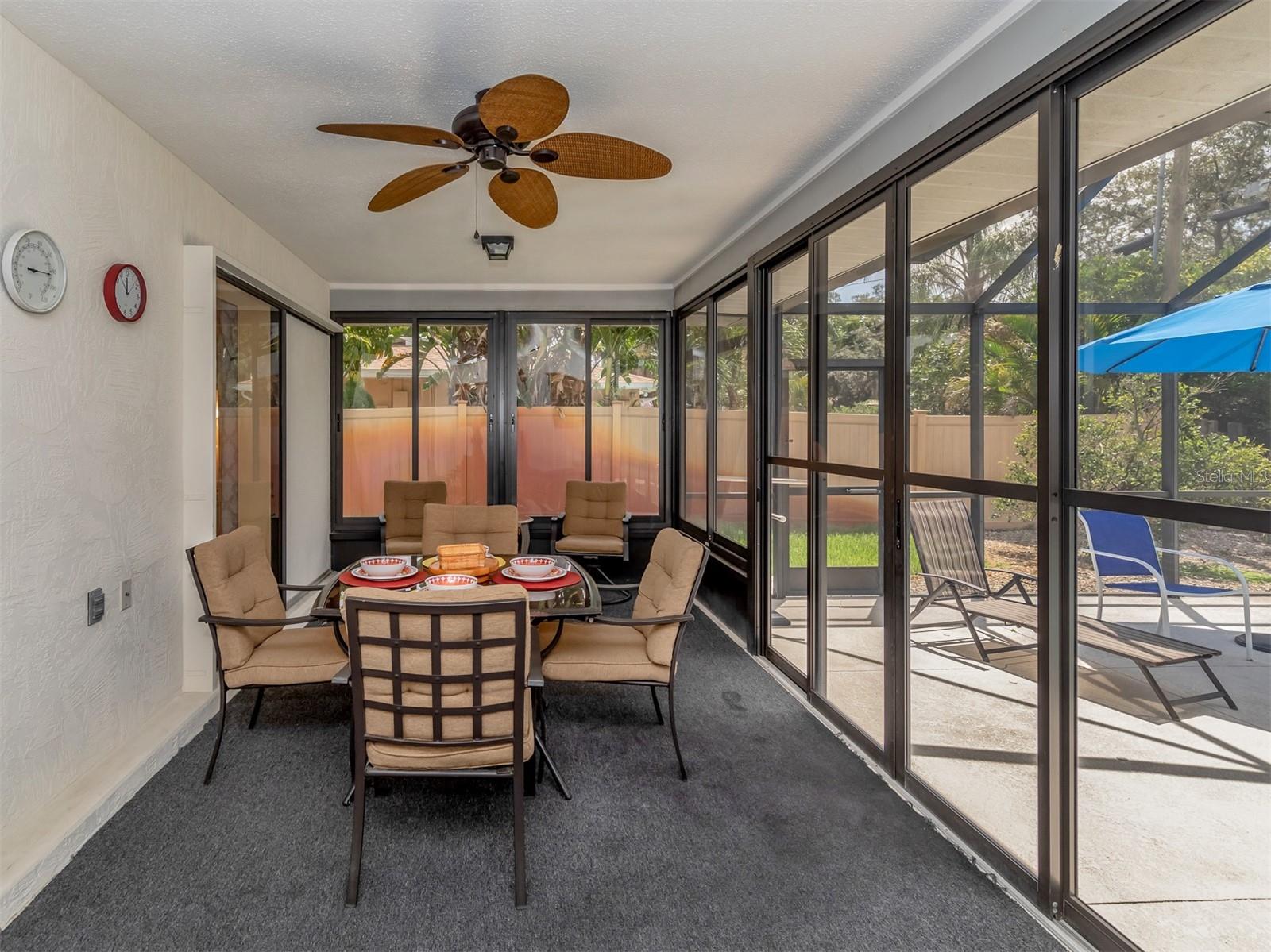 SOUTH VENICE - Residential Lease