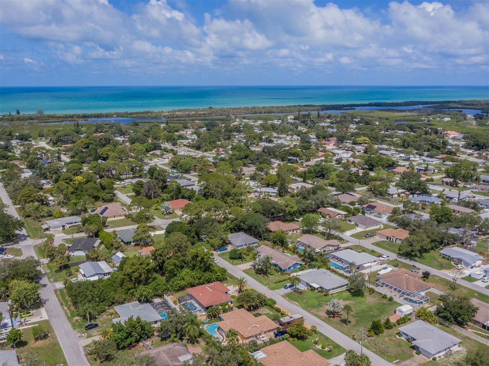 SOUTH VENICE - Residential Lease
