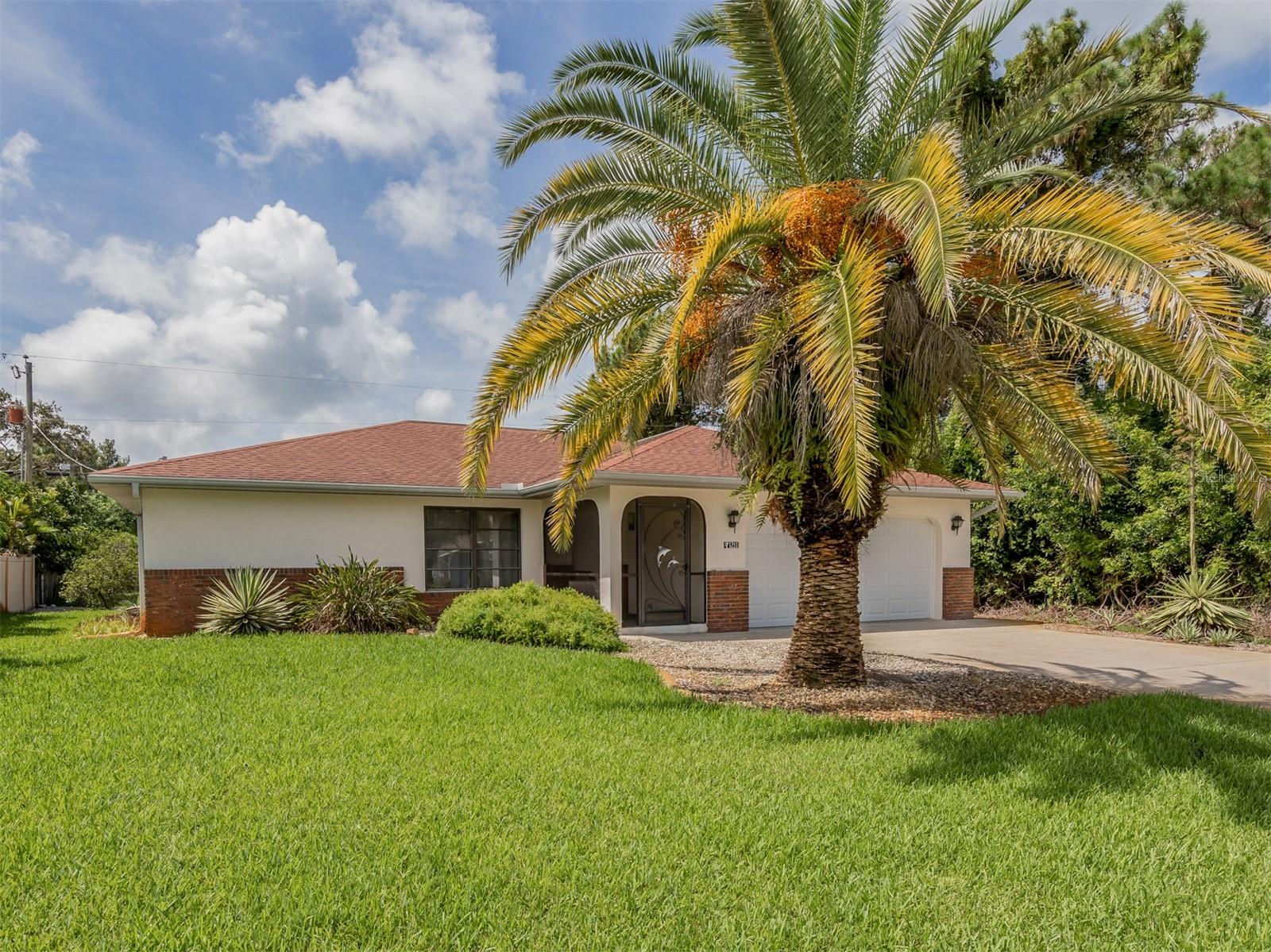 SOUTH VENICE - Residential Lease