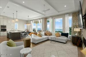 HAMMOCK DUNES CLUSTERS - Residential