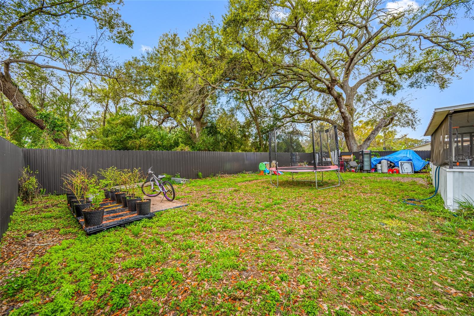 MARTINDALE TOURIST PARK - Residential