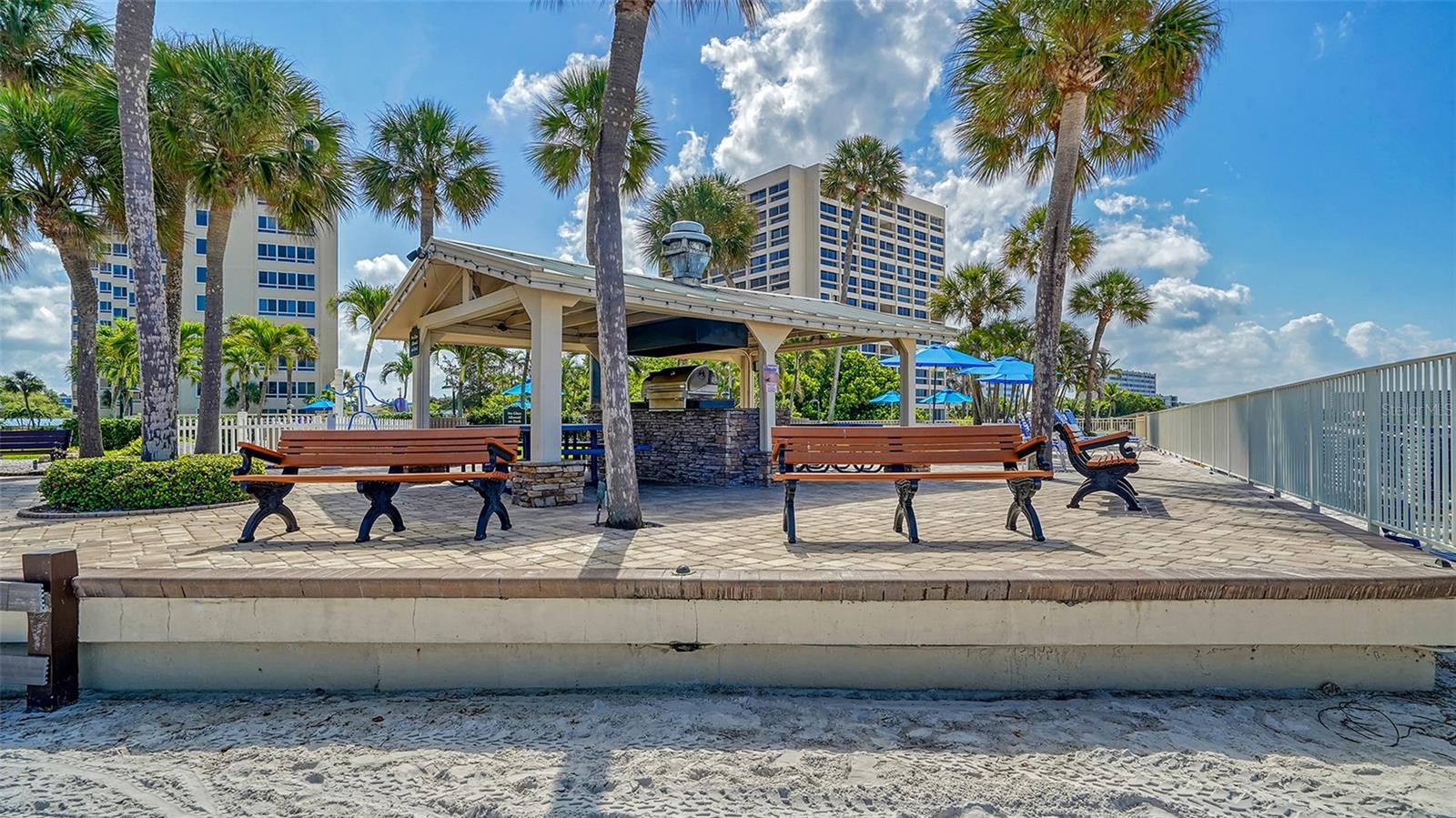 SARASOTA SURF & RACQUET - Residential