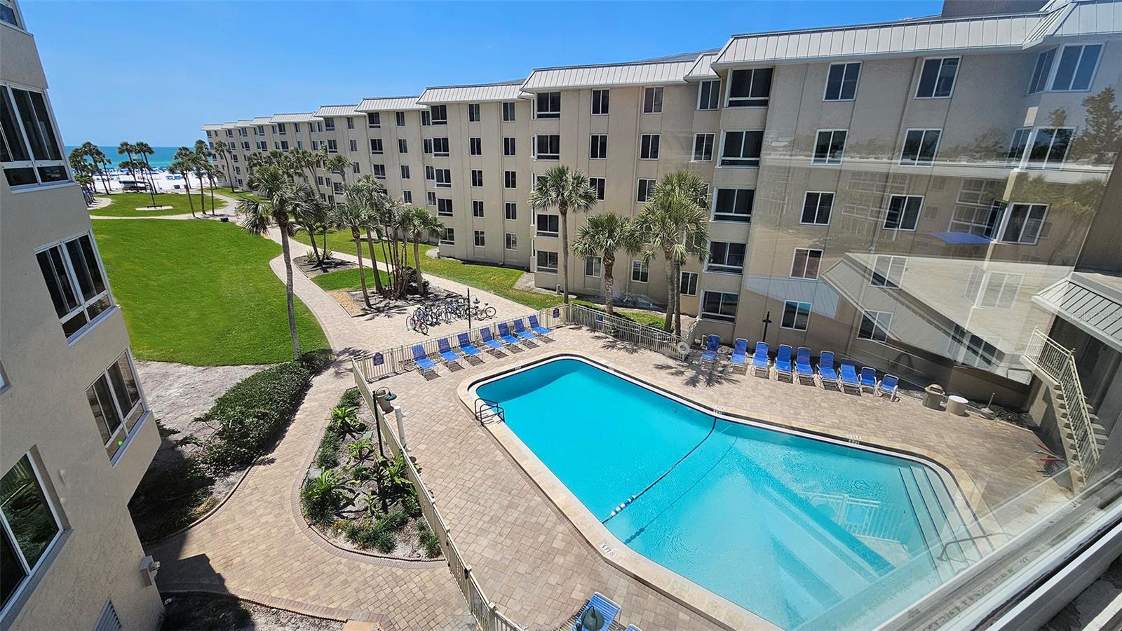 SARASOTA SURF & RACQUET - Residential