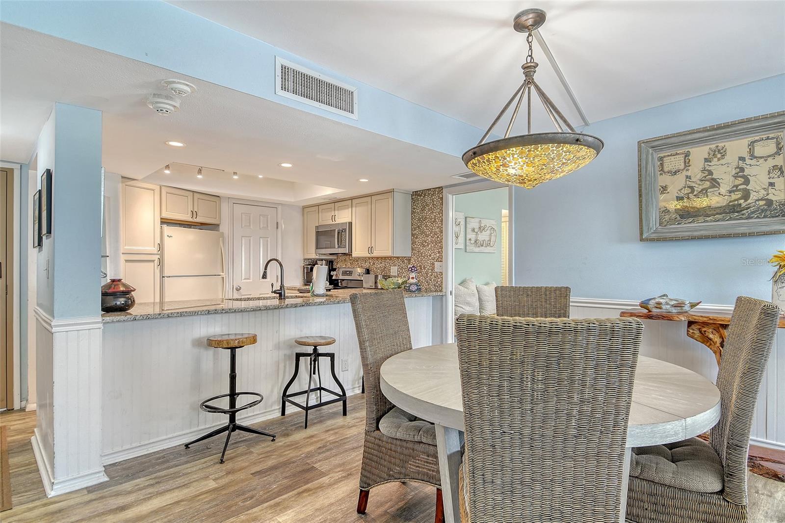 SARASOTA SURF & RACQUET - Residential