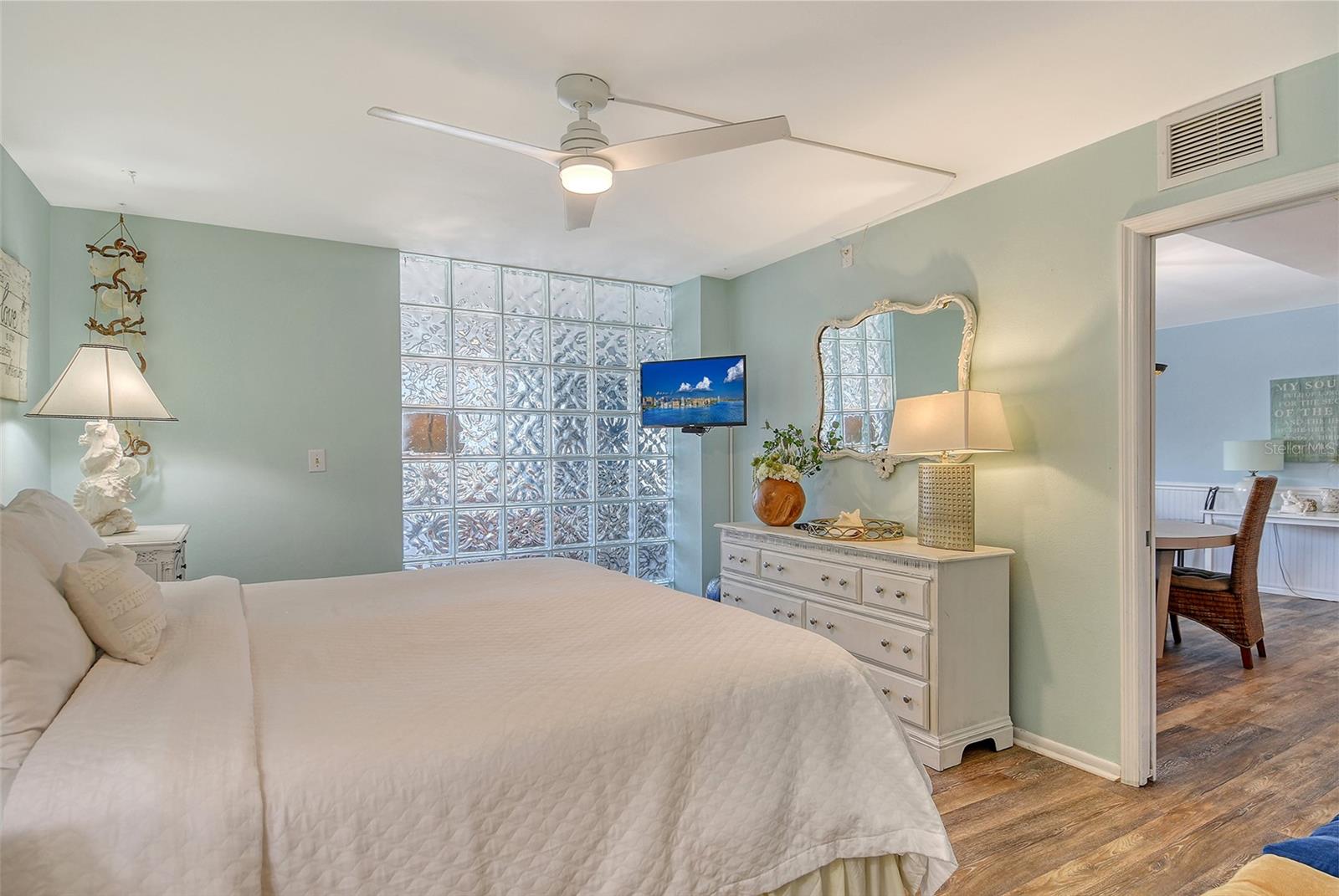 SARASOTA SURF & RACQUET - Residential