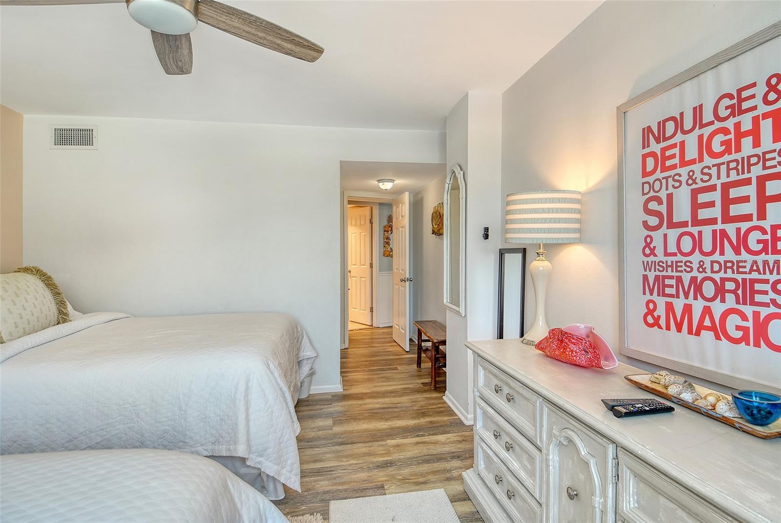 SARASOTA SURF & RACQUET - Residential