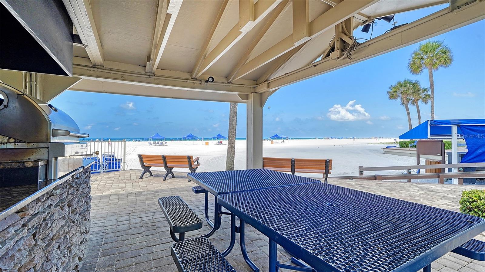 SARASOTA SURF & RACQUET - Residential