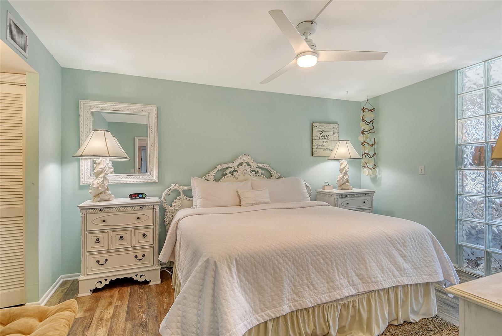 SARASOTA SURF & RACQUET - Residential