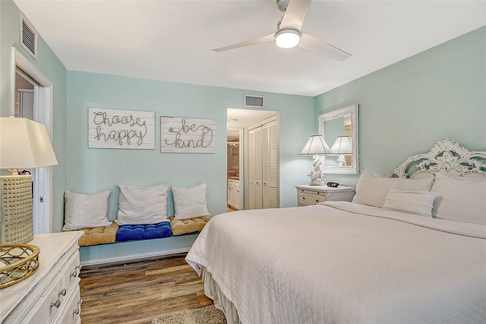 SARASOTA SURF & RACQUET - Residential