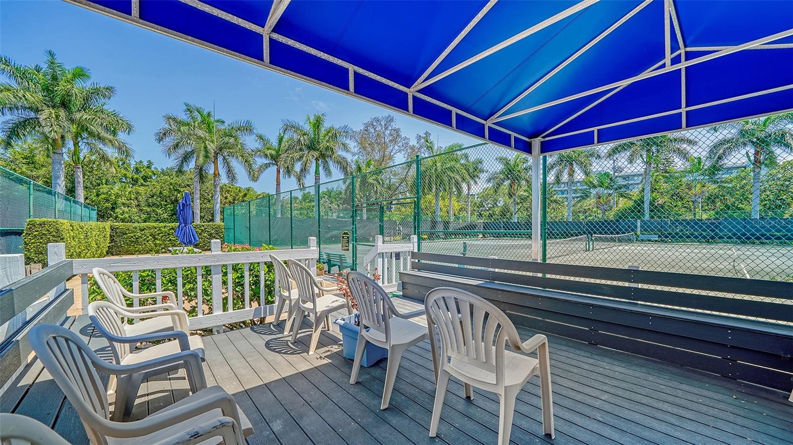 SARASOTA SURF & RACQUET - Residential