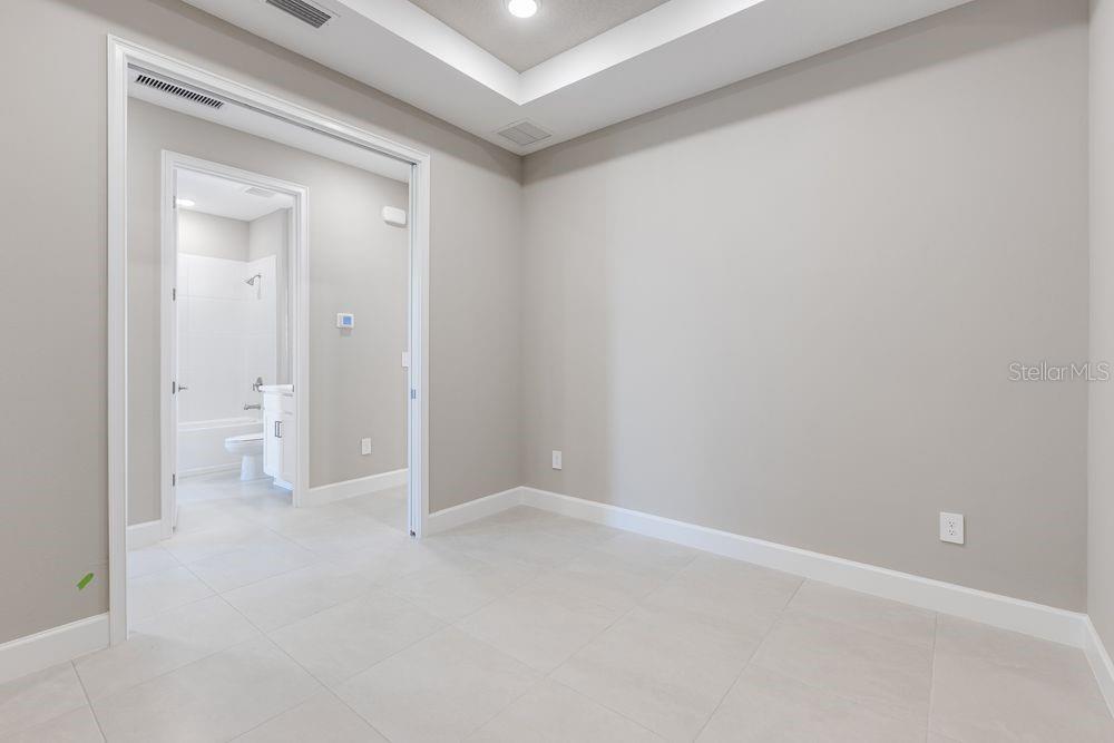 AZARIO ESPLANADE - Residential