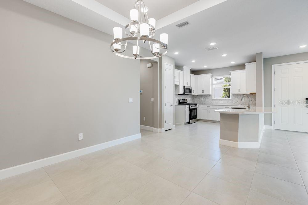 AZARIO ESPLANADE - Residential