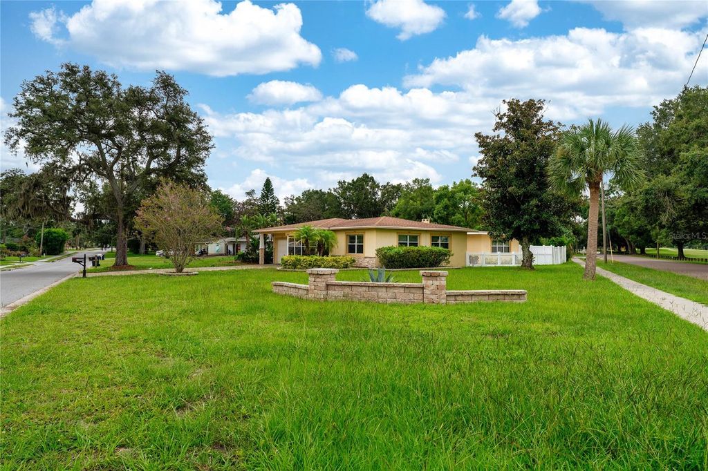 Photo of 10908 W Elbow Drive, Tampa, FL 33612 (MLS # TB8410703)