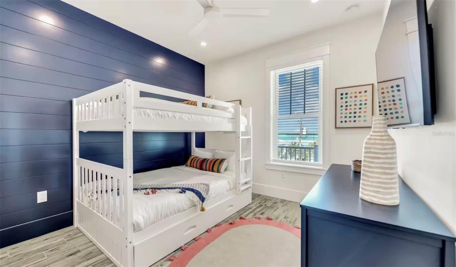 ILEXHURST - Residential