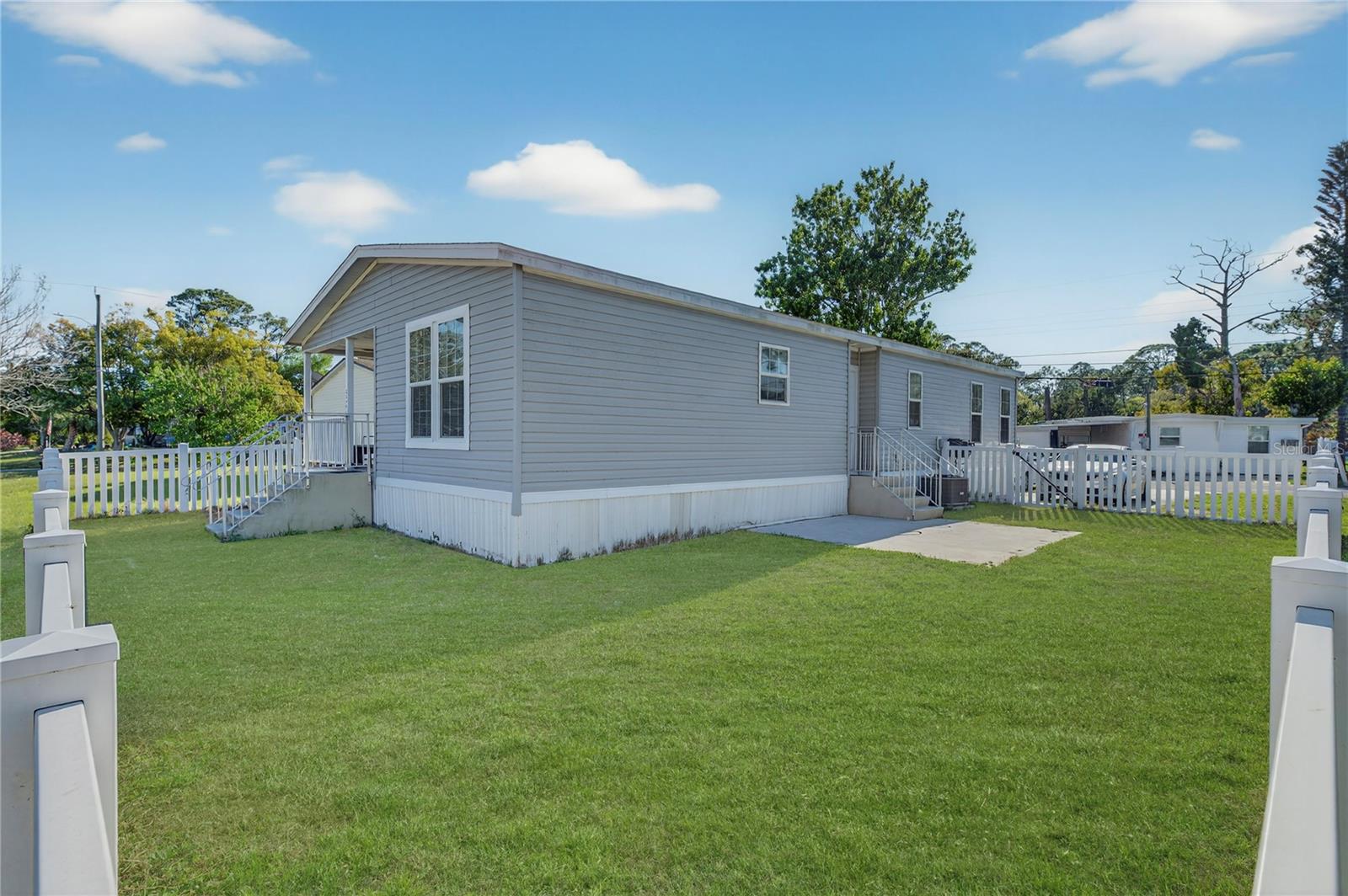 ALLANDALE - Residential