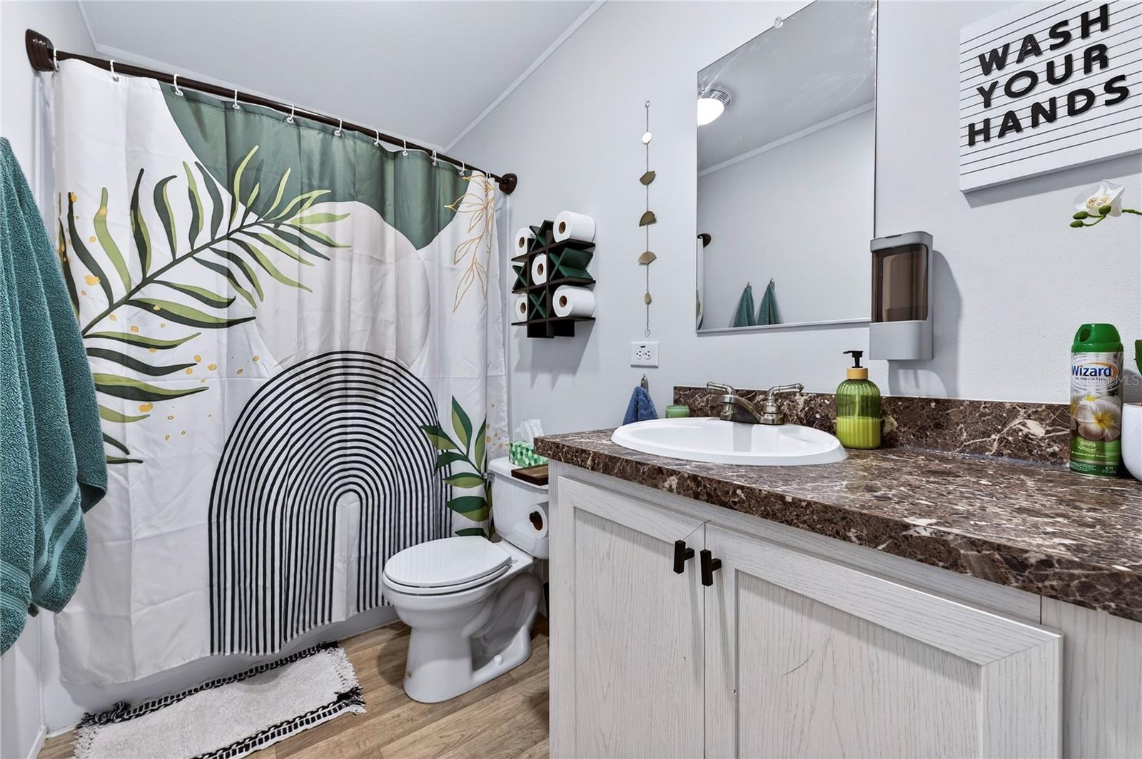 ALLANDALE - Residential