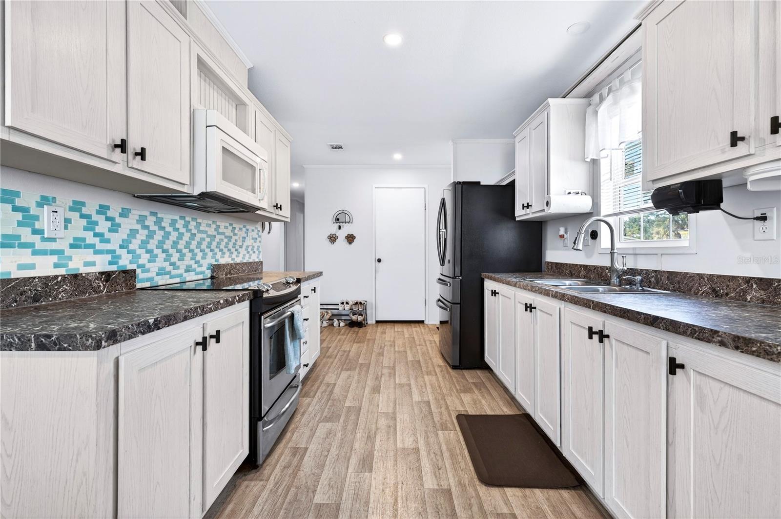 ALLANDALE - Residential