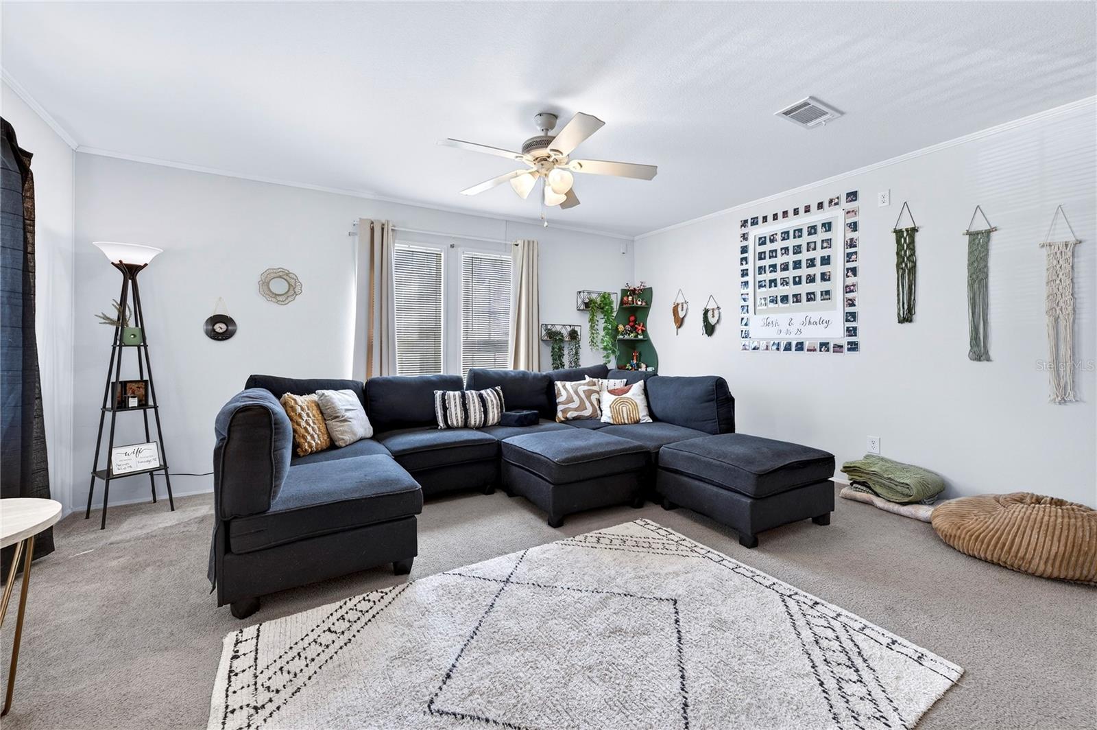 5266 PINELAND AVENUE